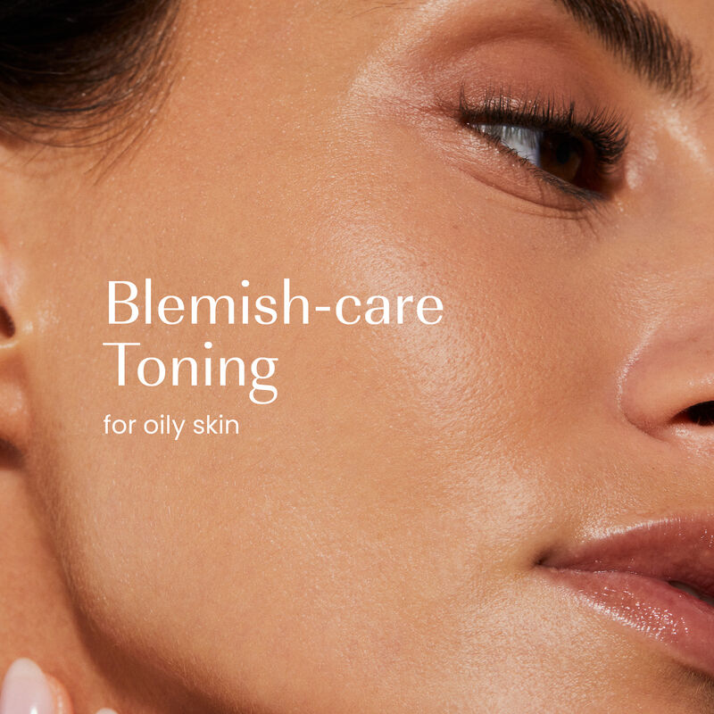 Green Tea & Salicylic Pore-Clarifying Toner image number null